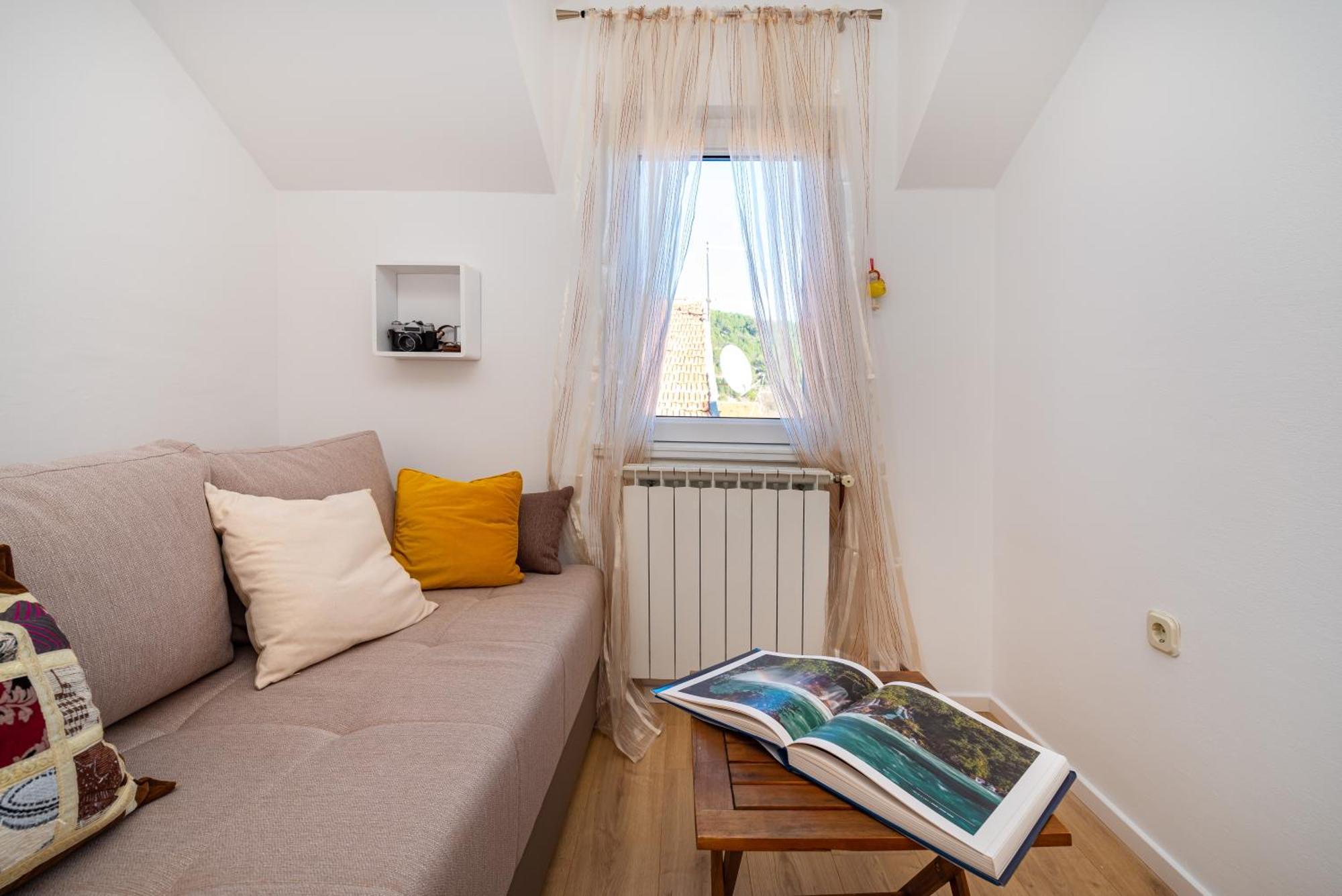 Mediterranean Terrace Apartment With Bikes & Sup สกราดิน ภายนอก รูปภาพ