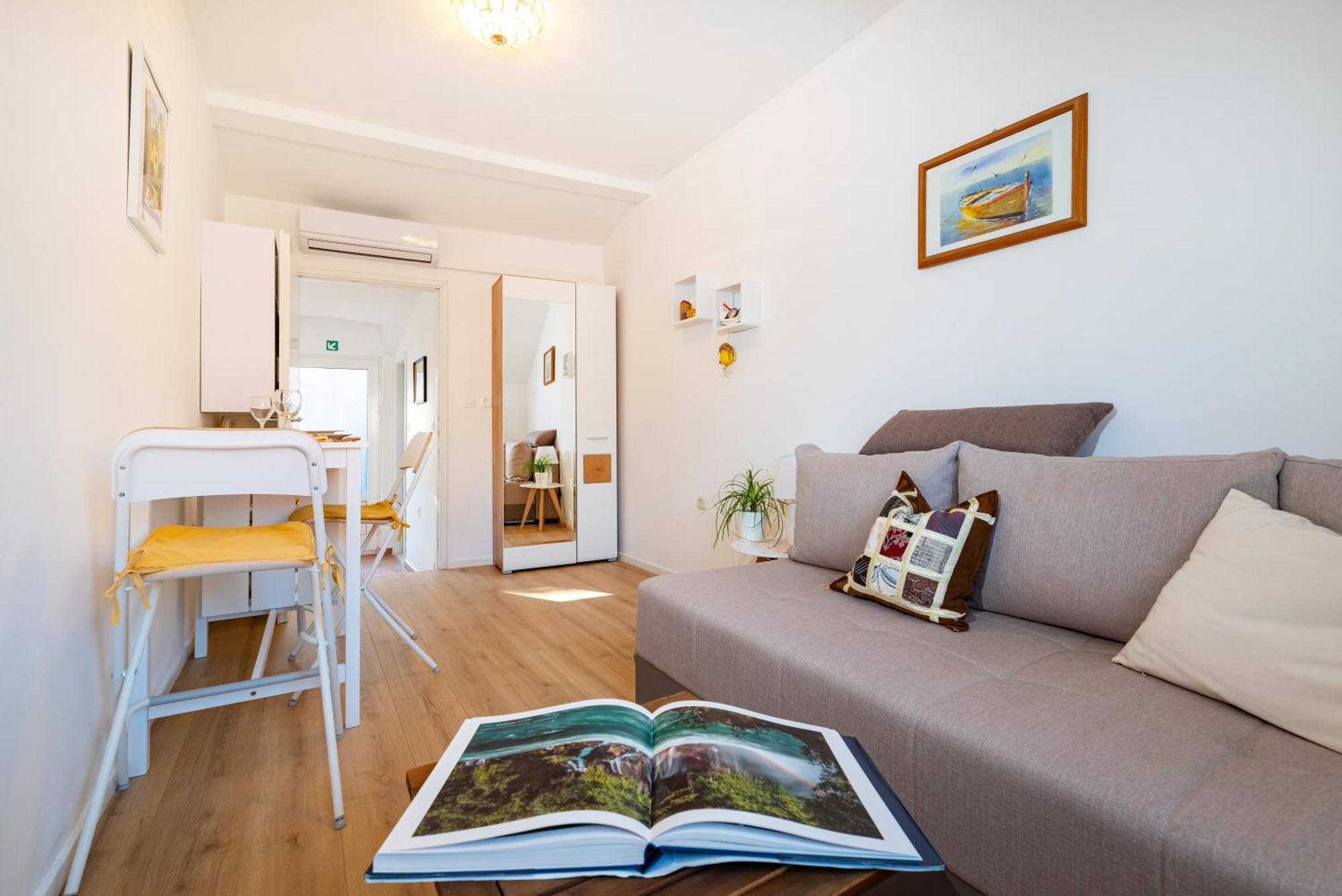 Mediterranean Terrace Apartment With Bikes & Sup สกราดิน ภายนอก รูปภาพ